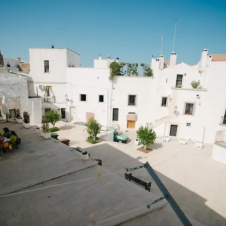 Nocleg ze śniadaniem Il Borgo Piazza Celso 3