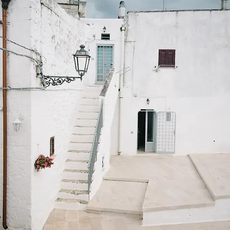 Il Borgo Piazza Celso 3 Bed & Breakfast *